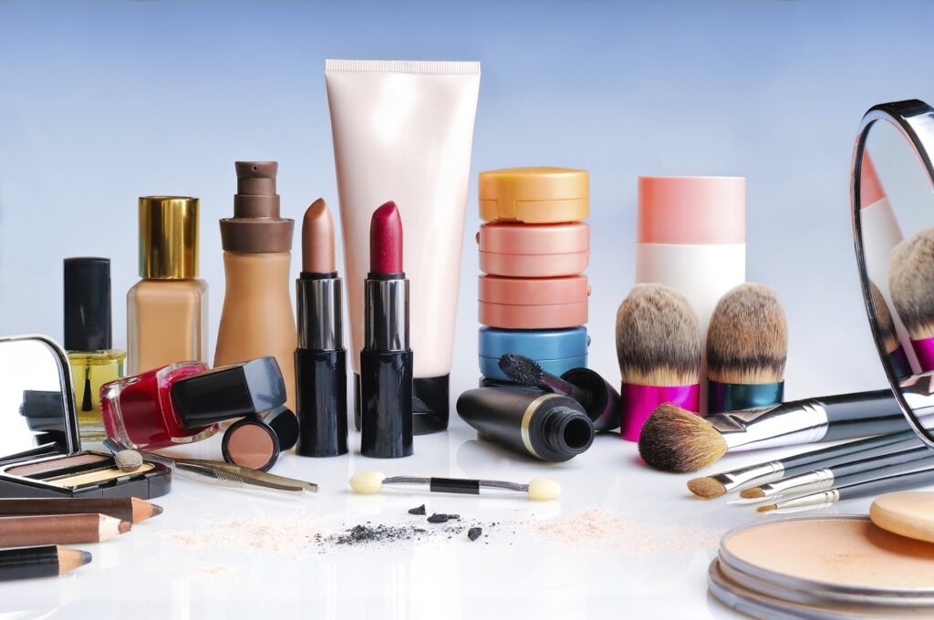 Canada Cosmetic Market Growth, Size, Trends, Revenue, Competition, Key Player, Business Analysis and Forecast 2024-2032: Organic Market Research