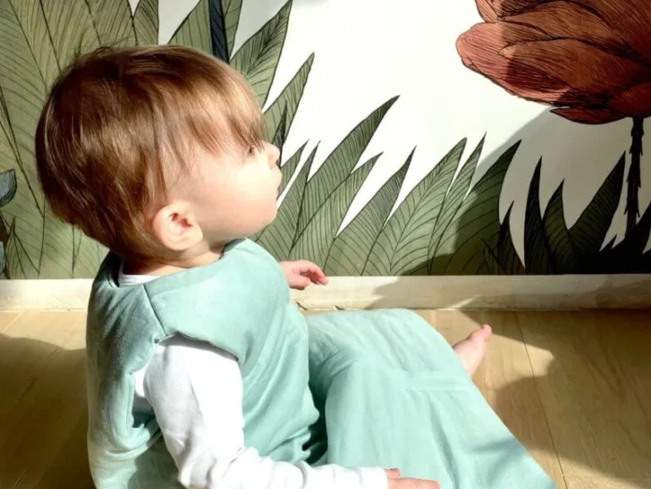 Why a Baby Sleeping Bag with Legs is a Game-Changer for Parents