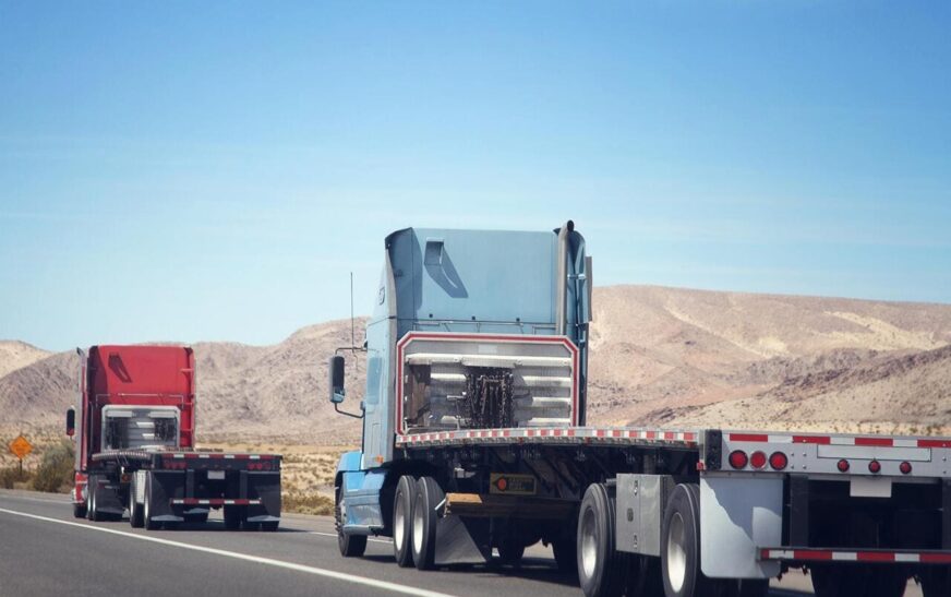 Key Challenges in Flatbed Truck Freight Logistics