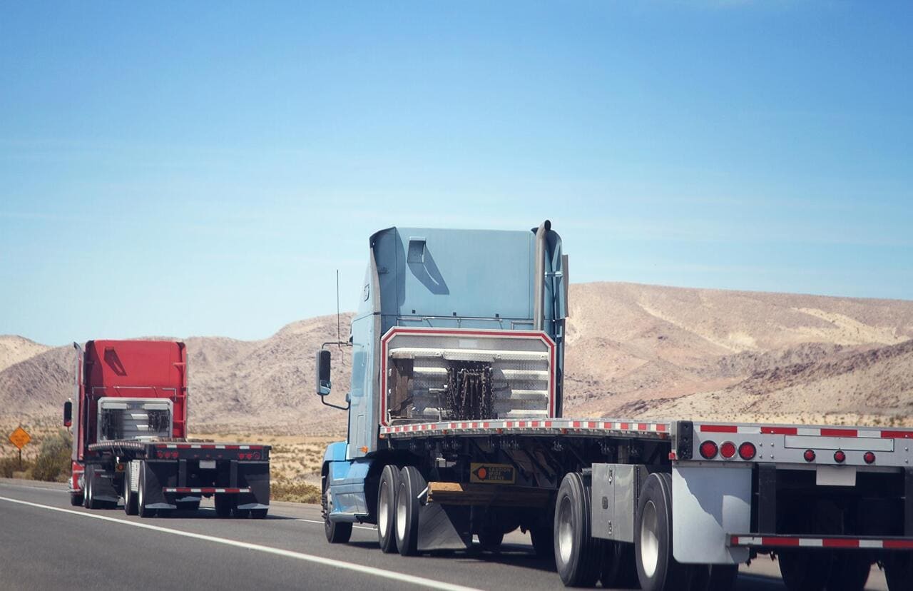 Key Challenges in Flatbed Truck Freight Logistics