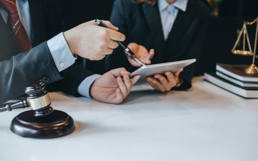 How White Collar Crime Lawyer Can Protect Your Rights in Court