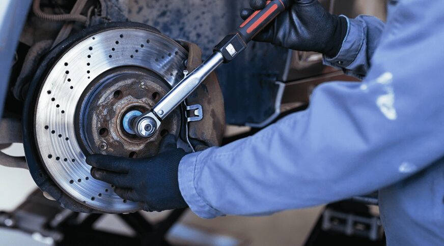 Benefits of Visiting a Brake Specialist