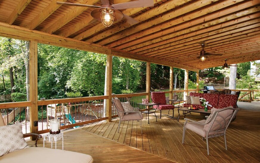 deck construction contractors