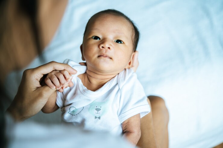 Personalized Infant Care with a Newborn Care Specialist in San Diego