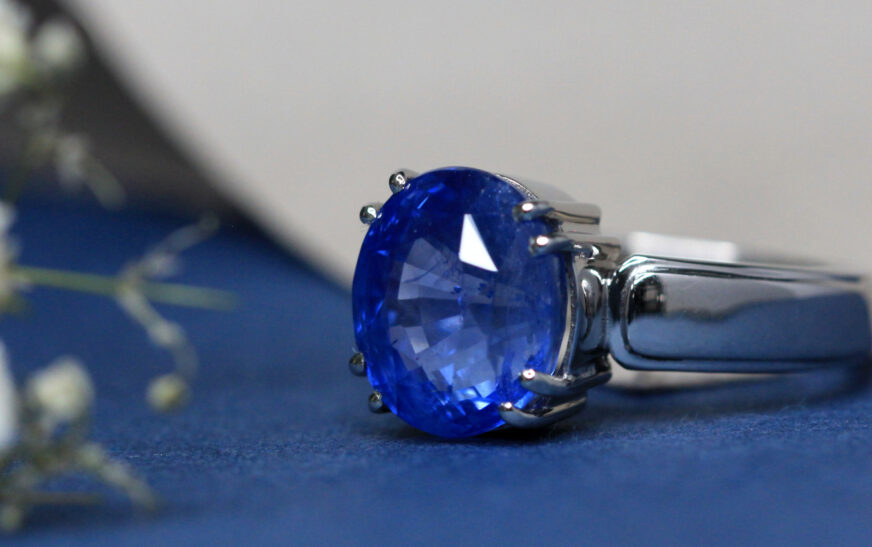 The Role of Blue Sapphire in Meditation and Spiritual Practices