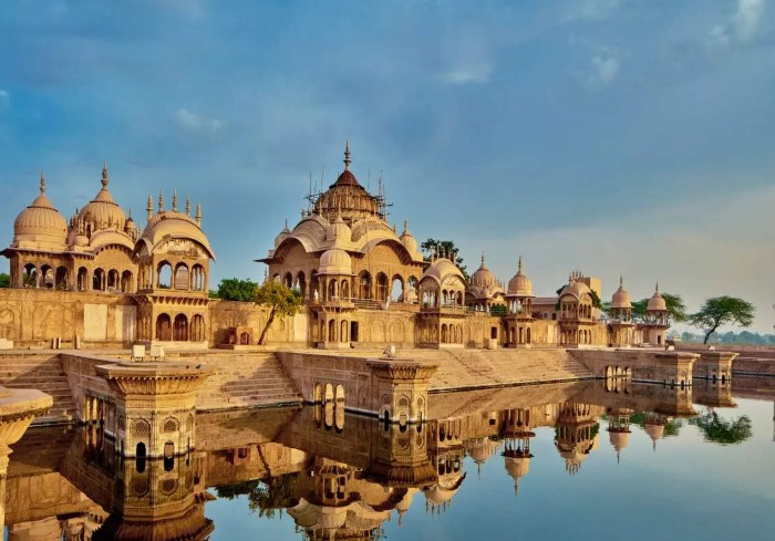 Experience a Divine 1 Day Mathura Vrindavan Tour with Krishna Cab Service