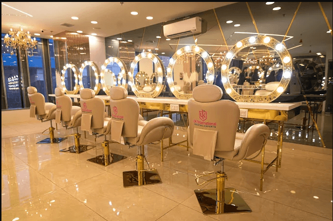 Top Skills You’ll Learn in a Professional Makeup Academy