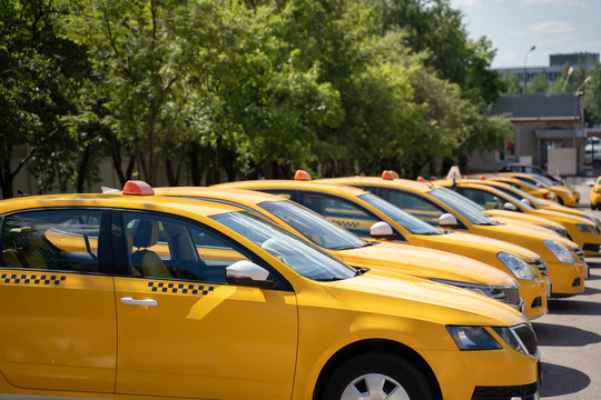 Why Are Frankston Taxis the Smartest Choice for Every Trip?