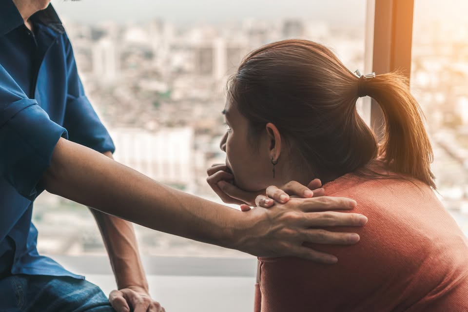 How Do Pregnancy Support Groups Help with Emotional Well-Being?
