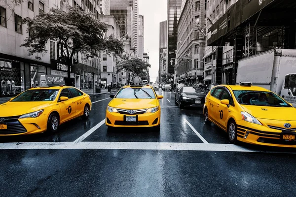 How Silver Taxi Melbourne Makes Every Ride Comfortable and Reliable